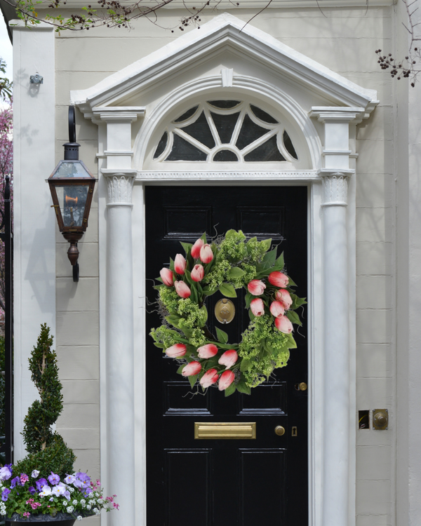 Seeded Tulip Wreath in Pink Spring 2025